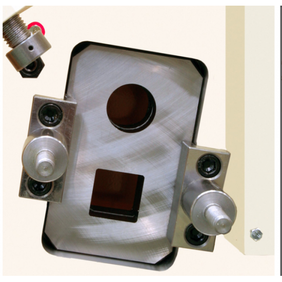 Rúdanyag daraboló idomacél megmunkáló kiegészítõ